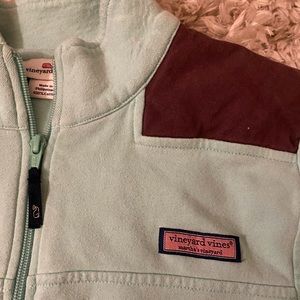 VINEYARD VINES quarter zip